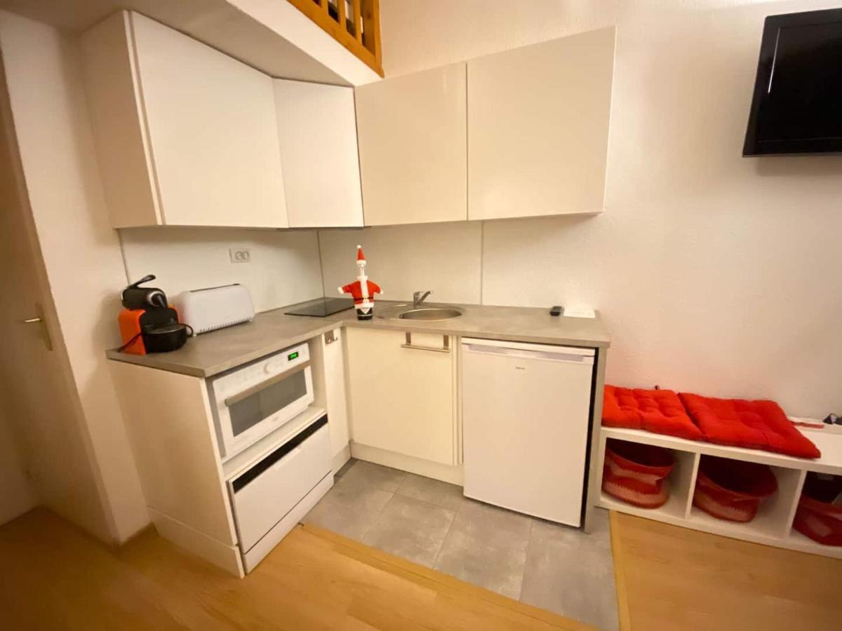 RED APPLE CARROZ Duplex de charme WIFI Parking Balcon TV Ski-Bus Les Carroz d'Araches Exterior foto